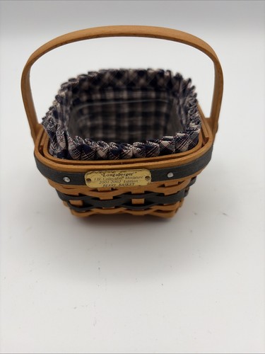 Longaberger miniature berry - jw,